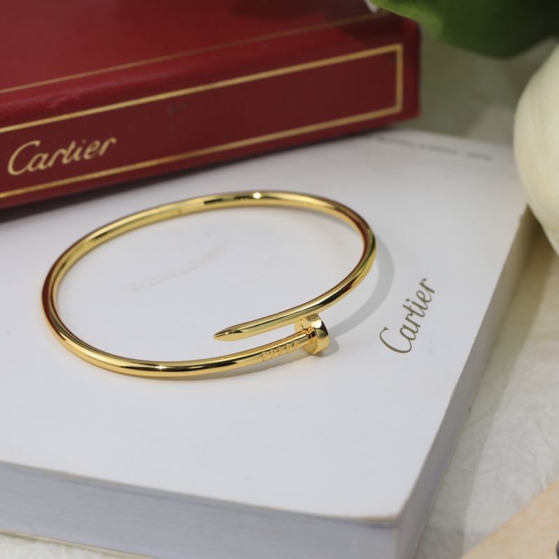 Ch*el rings